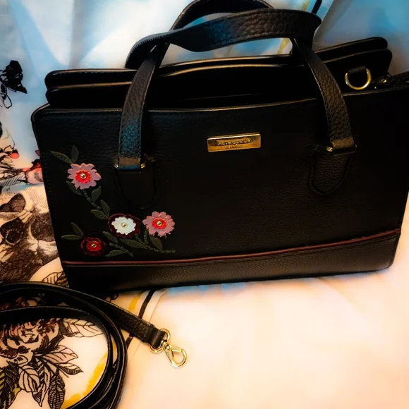 SOLD New York Laurel Way Embellished Reese Satchel and Cameron Street boho - Picture 6 of 12